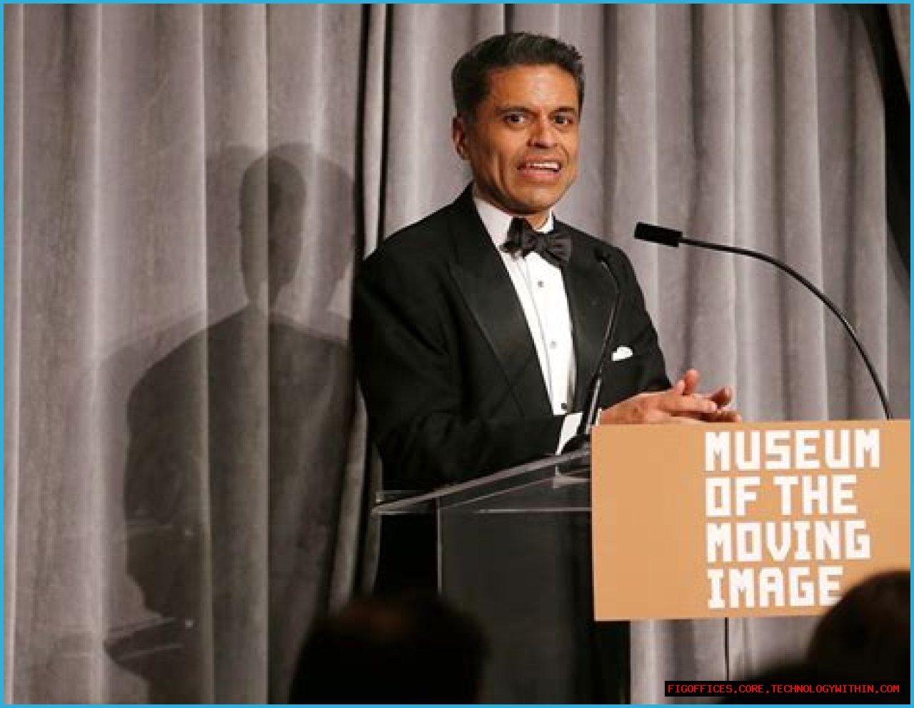 Unveiling Fareed Zakaria's Net Worth: Surprising Revelations